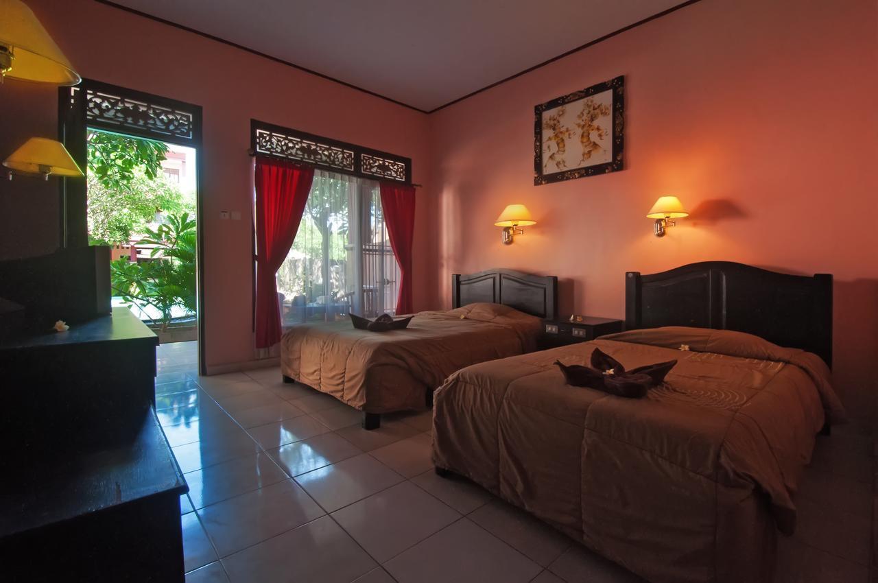 Pesona Beach Inn Kuta  Exterior photo