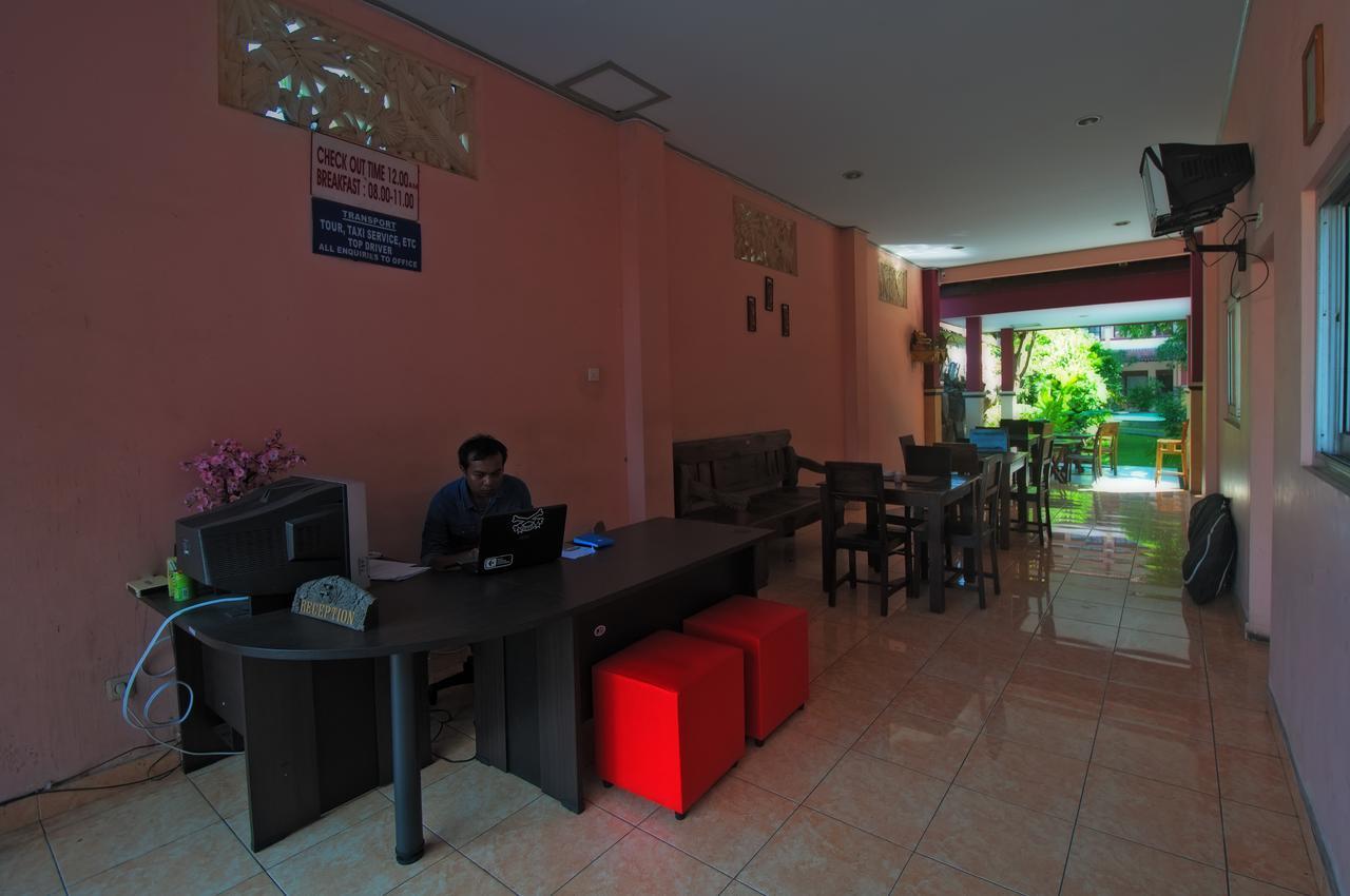 Pesona Beach Inn Kuta  Exterior photo